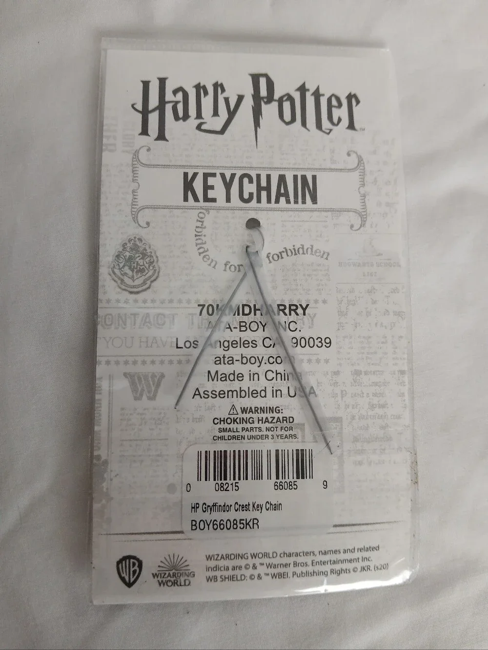 New Harry Potter Gryffindor Keychain Wizarding World